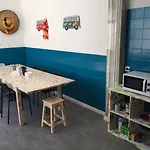 Surfer's Den Ericeira