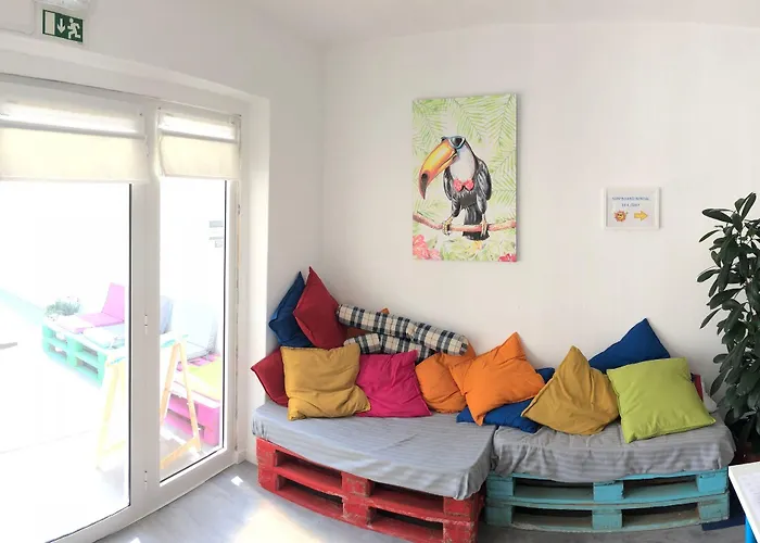 Surfer's Den Hostel