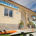 Surfer's Den Хостел Эрисейра