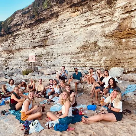 Hostel Surfer's Den Ericeira