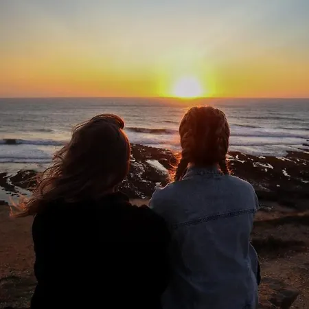 Vandrerhjem Surfer's Den Ericeira
