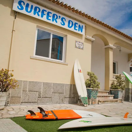 Surfer's Den Vandrerhjem Ericeira