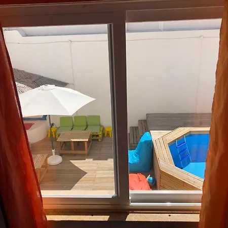 Vandrerhjem Surfer's Den