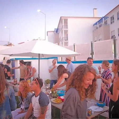 Surfer's Den Auberge de jeunesse Ericeira