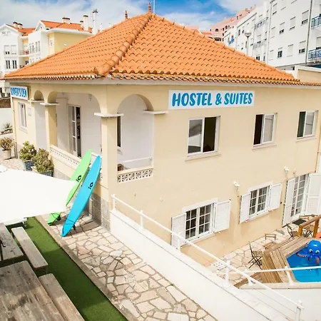 Surfer's Den Hostel Ericeira
