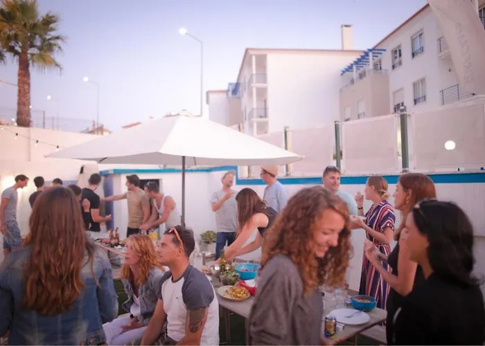 Surfer's Den * Ericeira